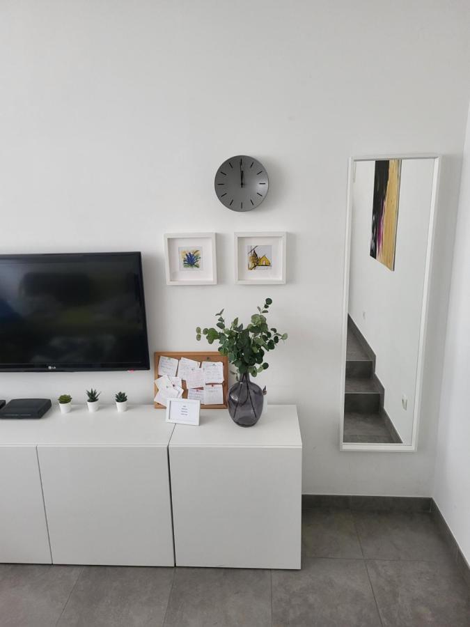 Split Mari Apartment エクステリア 写真